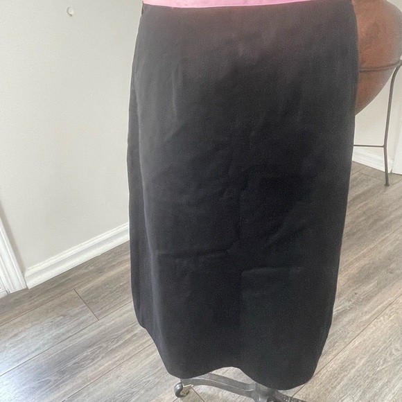 Speechless Floral Embroidered Black Cotton Blend Knee Length Skirt Size 7 - Picture 3 of 6
